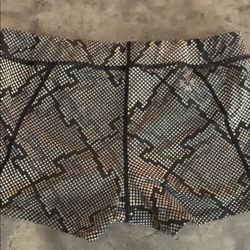 Without walls running spandex